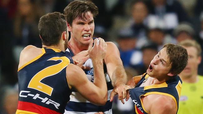 Tom Hawkins struck Matt Crouch after grabbing his jumper. Picture: Getty Images