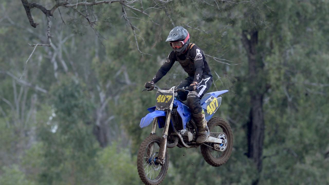 MOTOCROSS RADMX Club Day #5: Mathew Groves