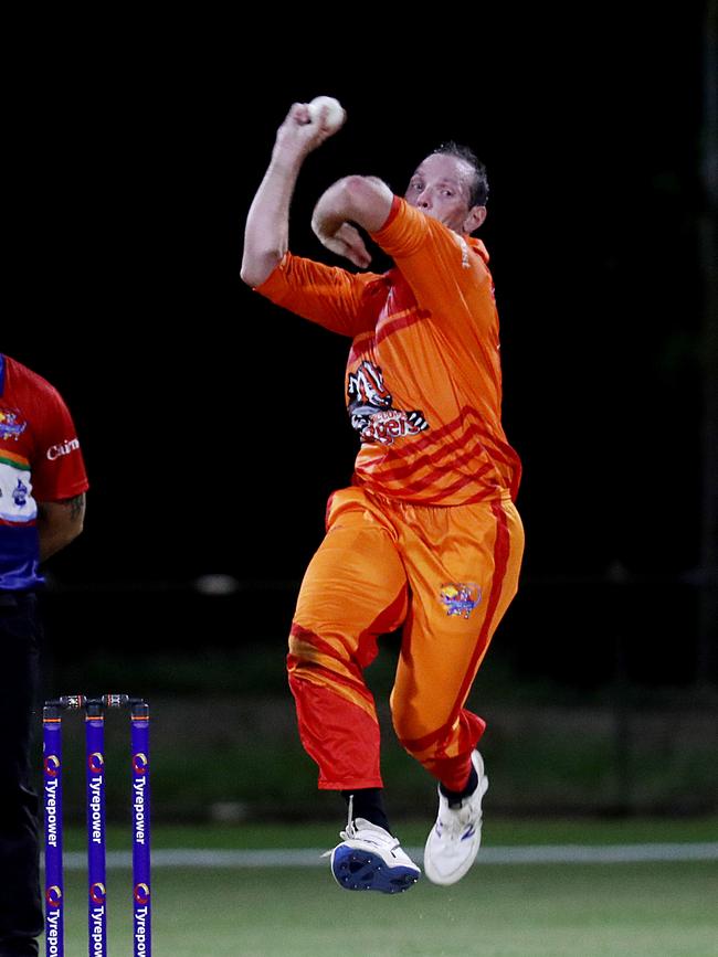 Barrier Reef Big Bash Game 1: Badgers v Hurricanes at Griffiths Park. Badgers 'Jake Roach. Picture: Stewart McLean