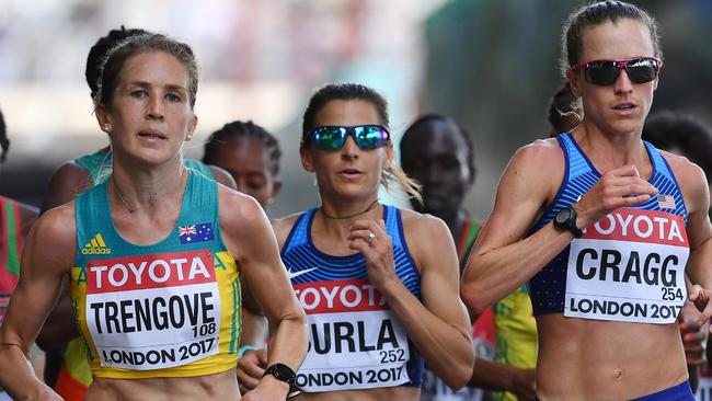 Jess Trengove at the front of the pack in the women’s marathon.