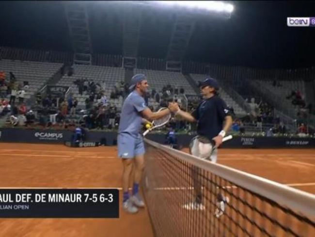 De Minaur crashes out of Italian Open