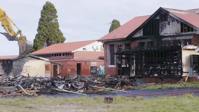 A fire at the former Claremont Primary School in 2017. Picture: MATT THOMPSON