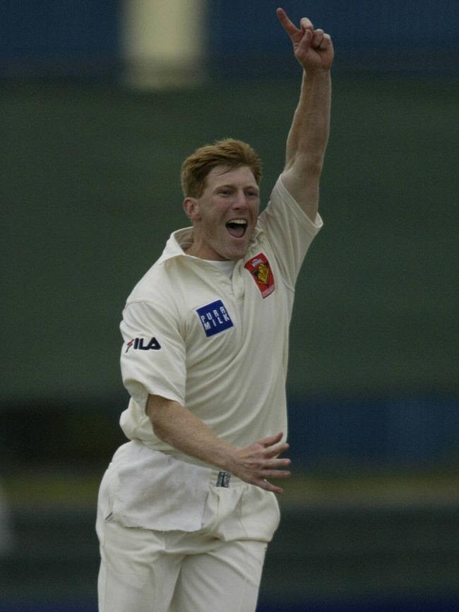 Matthew Inness celebrates a wicket for Victoria.