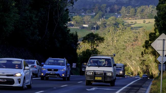 Traffic is difficult to dodge on the Warburton Highway.