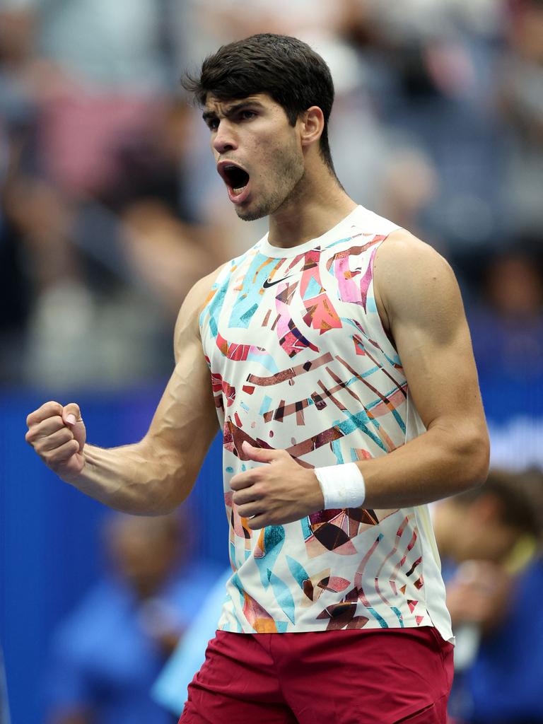 Tank tops are back, like Frances Tiafoe, Ben Shelton and Carlos Alcaraz ...