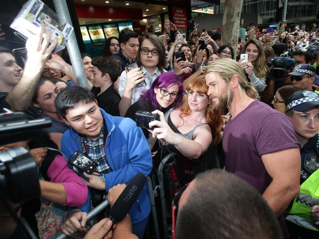 Chris Hemsworth, Thor being filmed in Brisbane - Photo Steve Pohlner