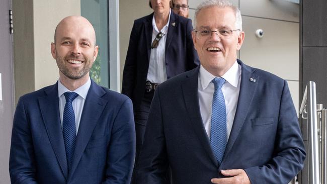 Simon Kennedy, left, with the then prime minister, Scott Morrison, during the 2022 federal election campaign. Picture: Jason Edwards