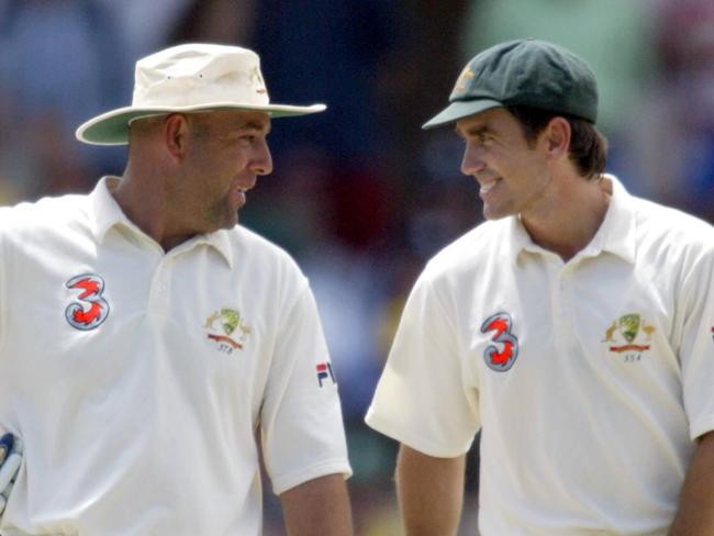 CRICKET - AUSTRALIA V NEW ZEALAND TEST MATCH AT ADELAIDE OVAL - DAY 2. CRICKETER DARREN LEHMANN AND JUSTIN LANGER ALL SMILES.