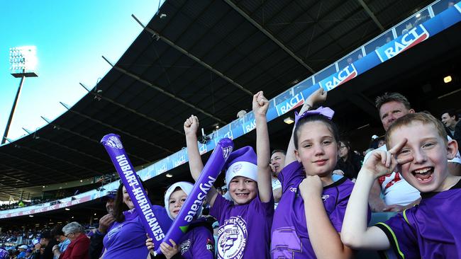 (L-R) Mitchell Brazendale 4 of Bothwell, Grace Brazendale 7 of Bothwell, Claire Cooley 10 of Hobart and Caleb Cooley 7 of Hobart at the BBL at UTAS Stadium in 2017. PICTURE CHRIS KIDD