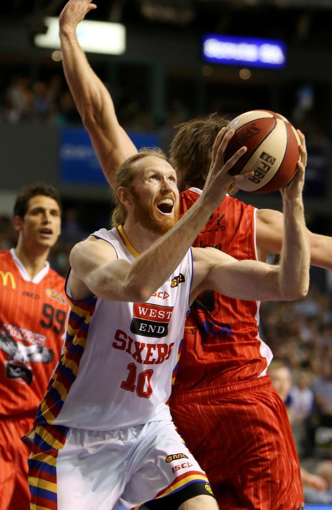 Luke Schenscher in action for the Sixers. Picture: Calum Robertson.