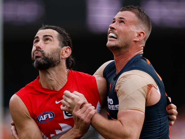 The 6-6-6 warning at centre bounces could be gone. Picture: Dylan Burns/AFL Photos via Getty Images