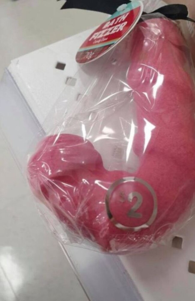 The image of the Candy Cane Bath Fizzer attracted plenty of attention – for all the wrong reasons. Picture: Facebook/BigWMumsAustralia