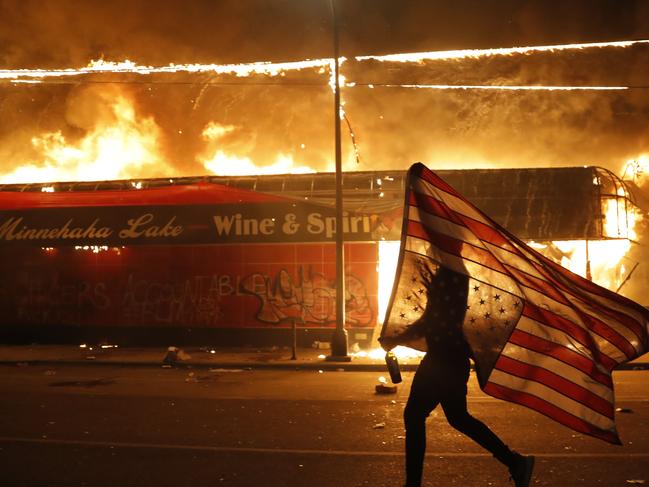 Race riots broke out in Minneapolis for a third straight night. Picture: AP