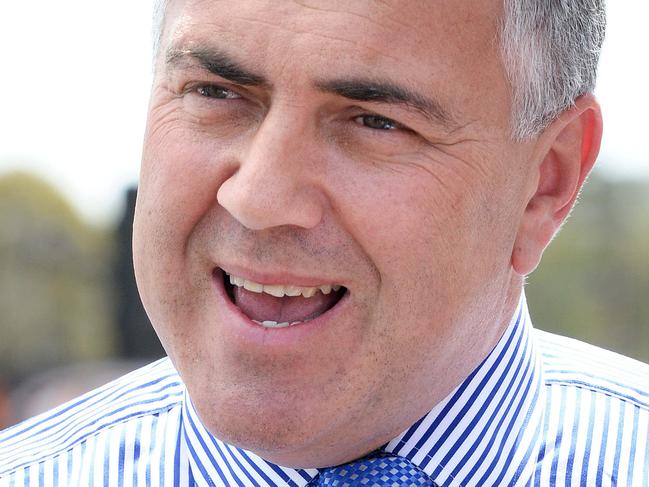 Federal Treasurer Joe Hockey talking to workers and media at the Torrens to Torrens South Road upgrade at Thebarton.