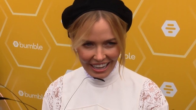 Lara Worthington arrives at Melbourne Cup
