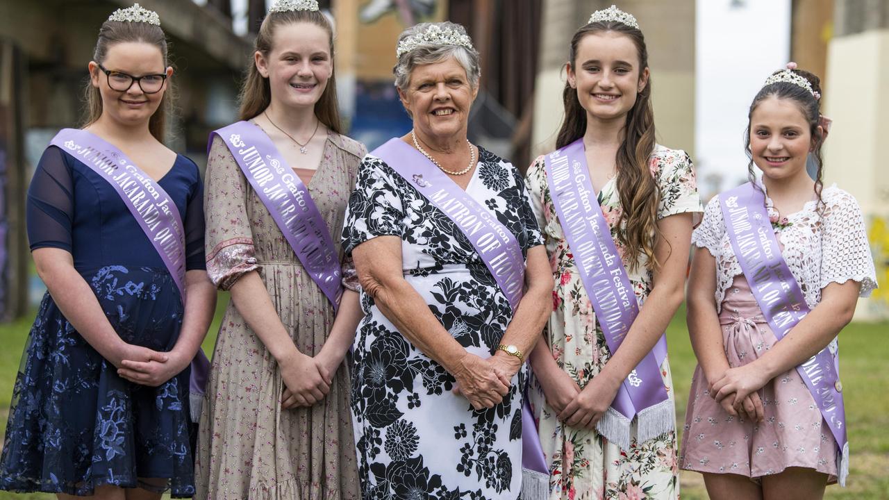 2020 Jacaranda Festival Matron of Honour Enid McKew with the junior candidates.