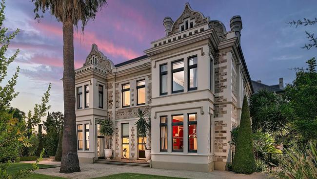 The historic 1880 Fitzroy House in Adelaide has been listed for sale.