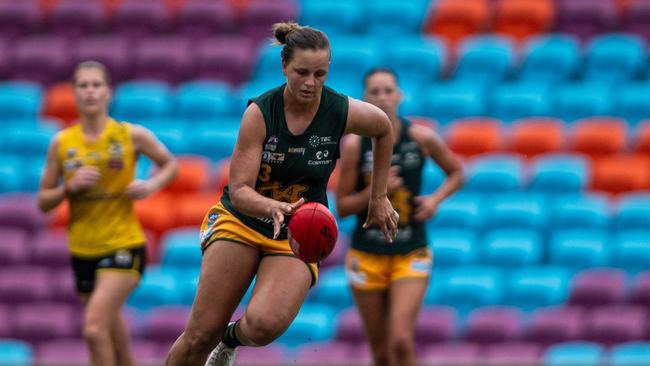 Danielle Ponter in the St Mary's vs Nightcliff Tigers 2023-24 NTFL women's qualifying final. Picture: Pema Tamang Pakhrin