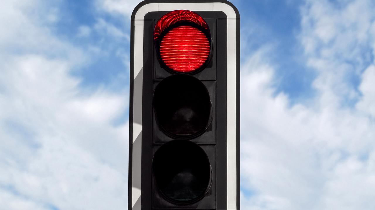How smart traffic lights will fix high-risk intersections