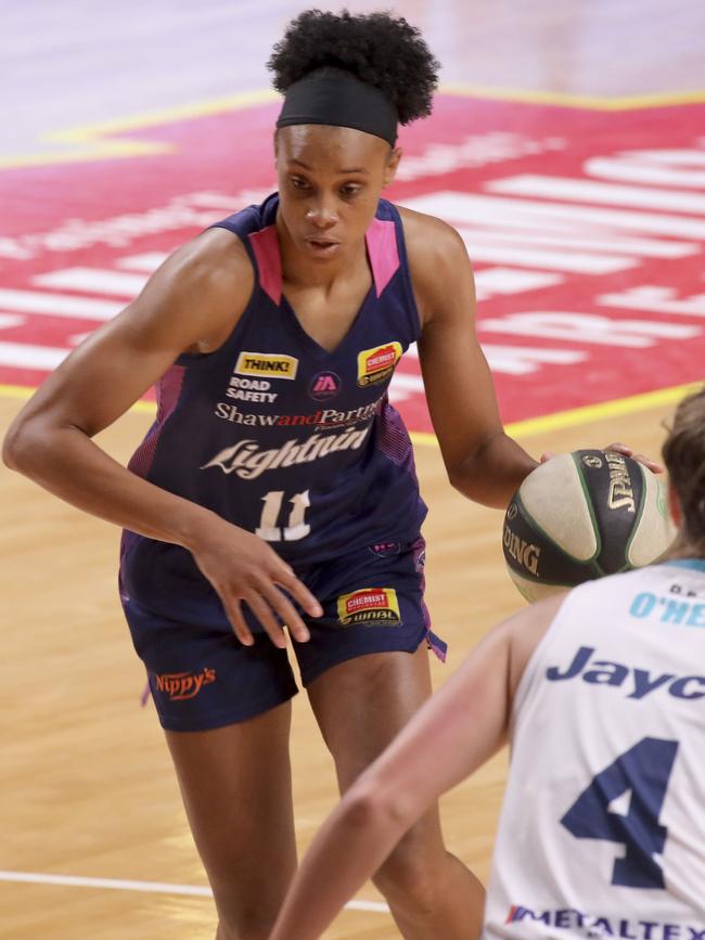 Brianna Turner drives through the key. Picture: Dean Martin/AAP Image