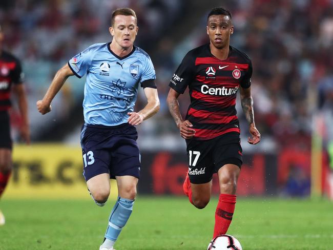 Sydney FC’s Brandon O’Neill challenges the Wanderers’ Keanu Baccus during their last meeting, in April last season. The match finished 1-1. Picture: Getty Images