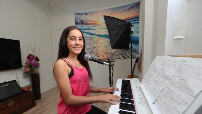 Shaylee Gearat home in her music studio. Picture: Glenn Hampson.