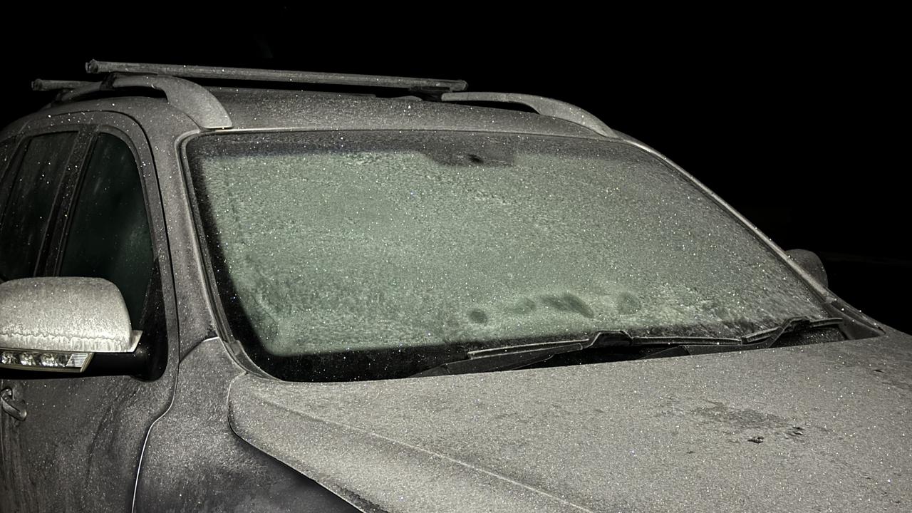 An extremely cold morning on the on the outskirts of Melbourne with the mercury below zero as temperatures plummet across Australia's south-east coast. Picture: NewsWire