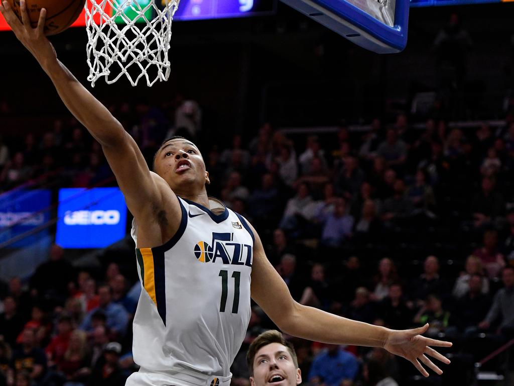 Australian basketballer Dante Exum has been bodyslammed in a mid-game brawl  while playing in the Euro League playoffs. The fight erupted following a  hard foul from a Real Madrid player on Exum's
