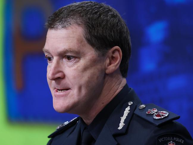 MELBOURNE, AUSTRALIA - NewsWire Photos 09 APRIL 2022 :  Victorian Police Chief Commissioner Shane Patton speaking at press conference regarding the double fatal collision in Red Cliffs near Mildura where an on duty police officer died.Picture : NCA NewsWire / Ian Currie