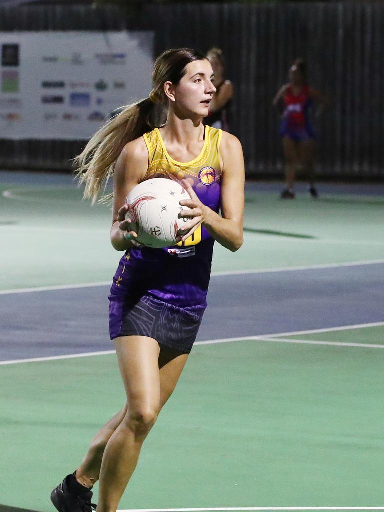 Fierce's Akayla Petersen in the Cairns Netball Association Senior Division 1 match between the Phoenix Fierce and the Cairns Saints. PICTURE: BRENDAN RADKE