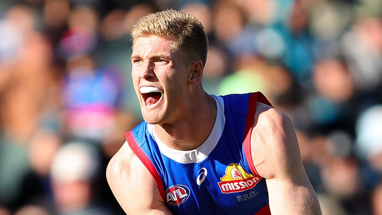 Bulldogs coach Luke Beveridge says recent conversations with free agent ruckman Tim English have been ‘really positive’. Picture: Sarah Reed / Getty Images