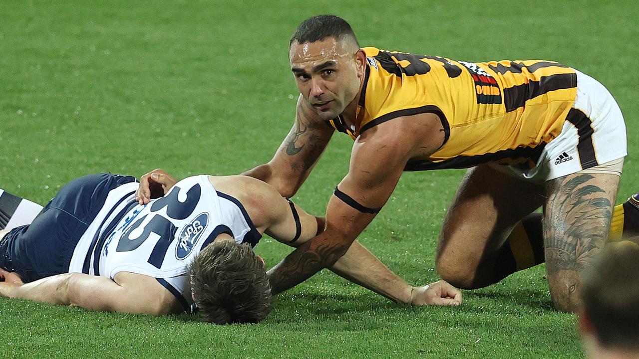 Shaun Burgoyne has recieved a sanction for his sling tackle on Patrick Dangerfield (Pic: Michael Klein).