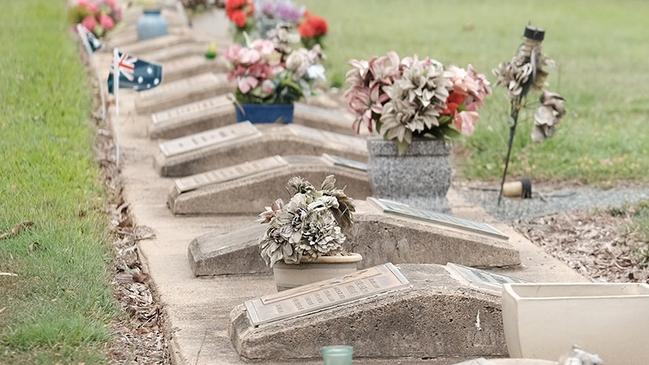 Proserpine Cemetery. Photo Matthew Newton