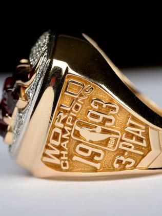 Michael jordan championship rings years hotsell