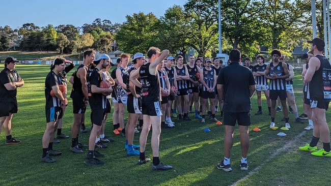 Castlemaine have their first session in the off-season with Michael Hartley as their new coach. Picture: Castlemaine Football Netball Club.