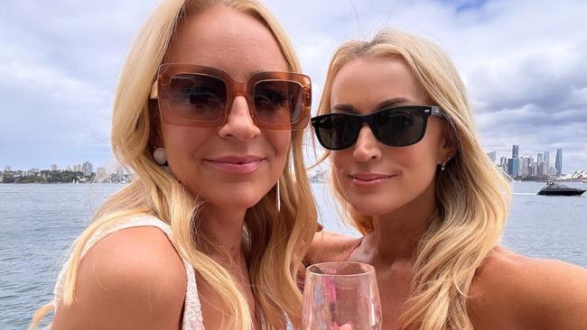 ‘Wow’: Carrie, Jackie O selfie sends fans wild. Picture: Instagram/JackieOHenderson