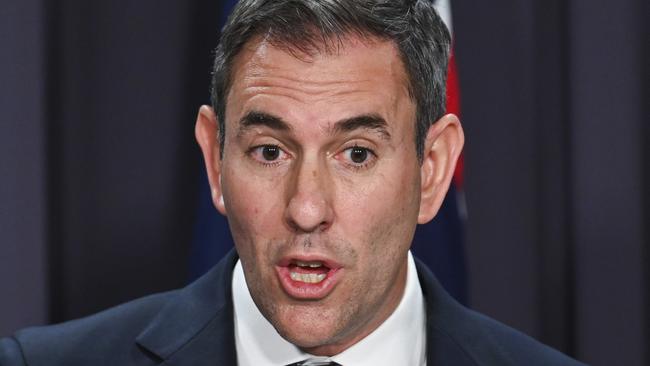 CANBERRA, Australia - NewsWire Photos - September 30, 2024: Treasurer Jim Chalmers and Finance Minister Katy Gallagher hold a press conference about the Final Budget Outcome released today at Parliament House in Canberra. Picture: NewsWire / Martin Ollman