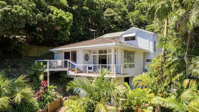 Walk into a Wategos beach oasis in this incredible Byron Bay Airbnb.