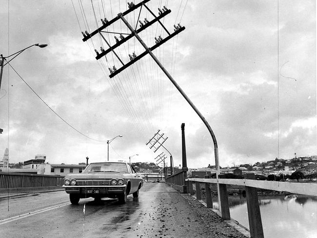 Bent powerlines in Townsville during Cyclone Althea