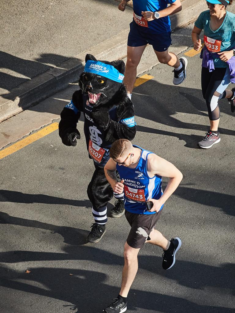 City to Bay participants running in Adelaide, Sunday, Sept. 15, 2019. Picture: MATT LOXTON