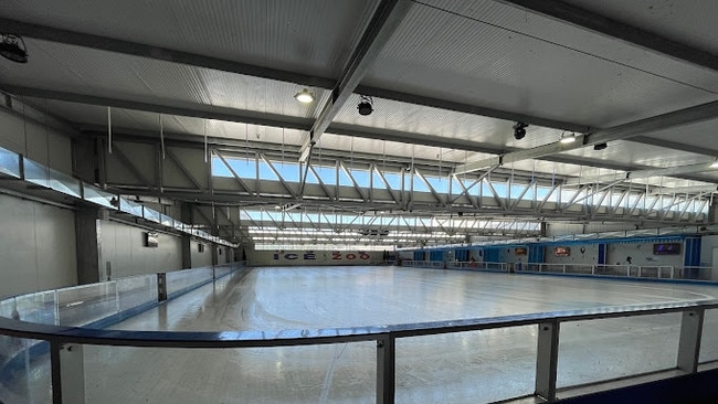 A photo of the Ice Zoo rink in Mascot.