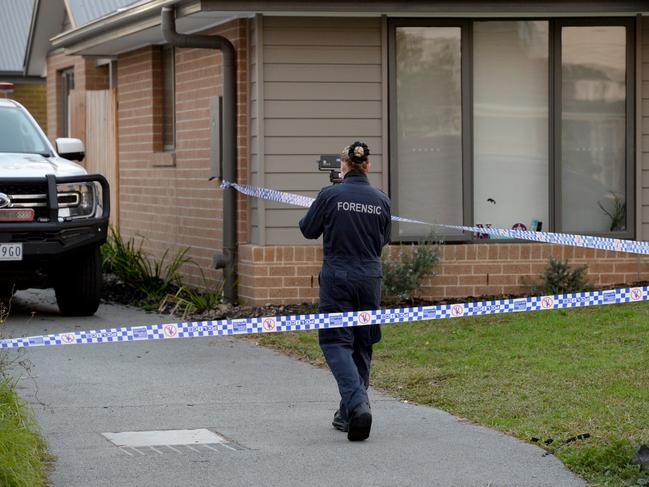 MELBOURNE, AUSTRALIA. NewsWire Photos. JUNE 25, 2024. Police at a house on Bicknell Court in Broadmeadows where four people have been found dead. Picture: NewsWire Photos/ Andrew Henshaw