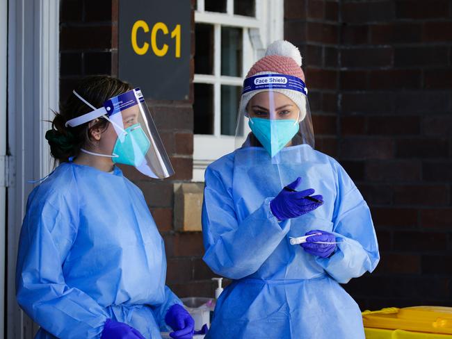 SYDNEY, AUSTRALIA - Newswire Photos AUGUST 04, 2021: Nurses are seen working at the Coogee pop up Drive thru Covid-19 testing site during Lockdown in Sydney. Picture: NCA Newswire /Gaye Gerard