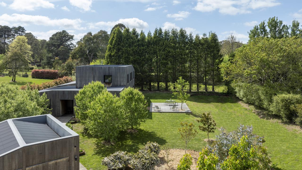 STUDIOAM creative director Alice Martin lists Burradoo passive house in ...