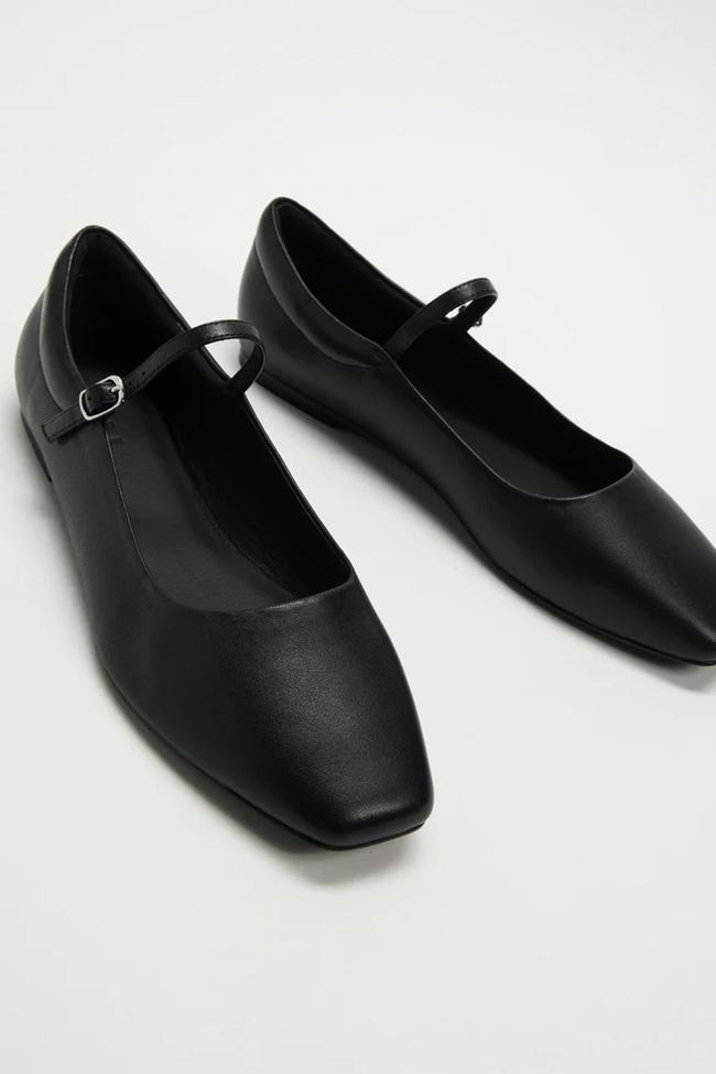 AereLeather Mary Jane Ballet FlatsAere’s Mary Jane flats in black will complement any number of summer outfits you have up your sleeve.Type: Shoes | Material: Leather | Colour: Black | Delivery: Free over $75Shop now for $140