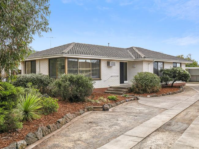 Highton first-home buyers’ early offer snares ex-rental