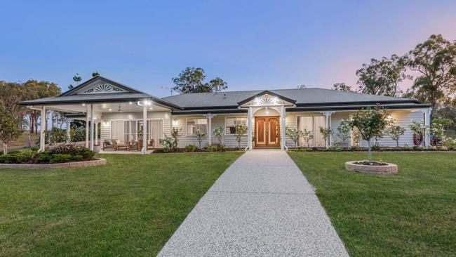 Glenn Ball recently sold this three-bedroom home at 3845 Ipswich Boonah Rd, Coulson for $1,550,000. Picture: realestate.com.au / First National Ipswich