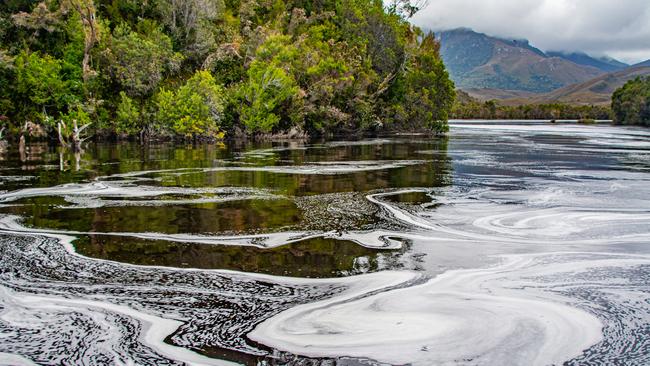 Strong flow at Old River. Picture: Peter Marmion