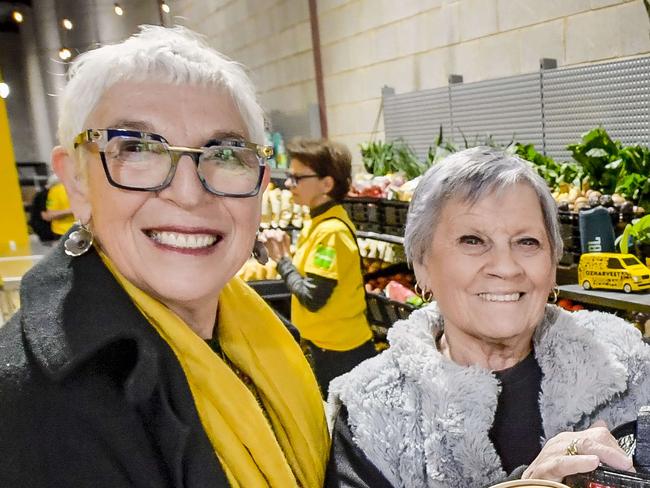 Thursday 8th AUGUST 2024OZHarvest - Free Supermarket opens at Hindmarsh. Founder Ronni Kahn with produce and customer, Helen Cearns of Kilburn.Pic RoyVphotography