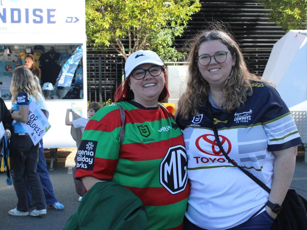 Gallery: Gold Coast Titans v South Sydney Rabbitohs mega NRL fan ...